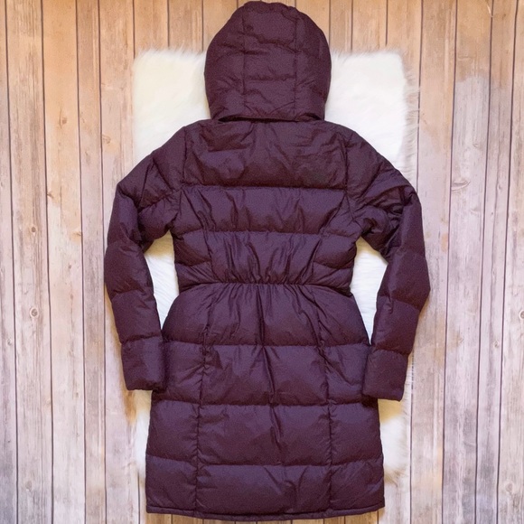 The North Face Women’s Metropolis Parka Coat In Blackberry Wine - Picture 6 of 10